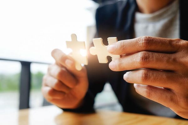 hands-puzzle hands-puzzle